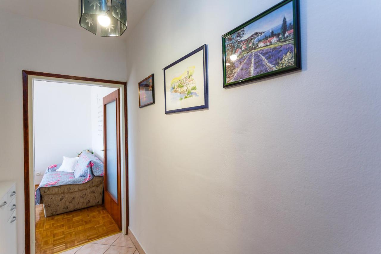 Apartment Dragica Krk Town Exterior photo